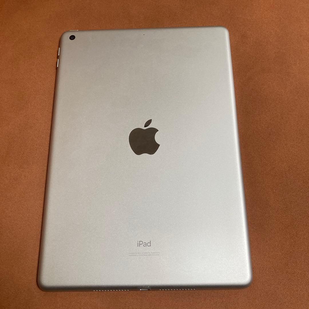 695【早い者勝ち】電池良好☆iPad8 第8世代 32GB WIFIモデル☆
