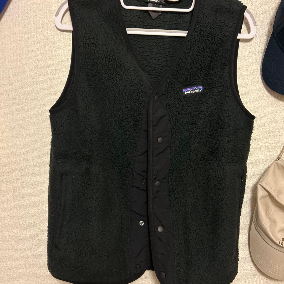 patagonia フリースベスト S 黒