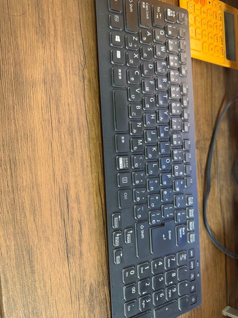 FUJITSU ESPRIMO FH77 一体型PC i7 8GB 1TB