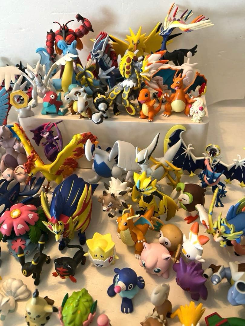 【Pokémon】ポケモン モンコレ83個セット