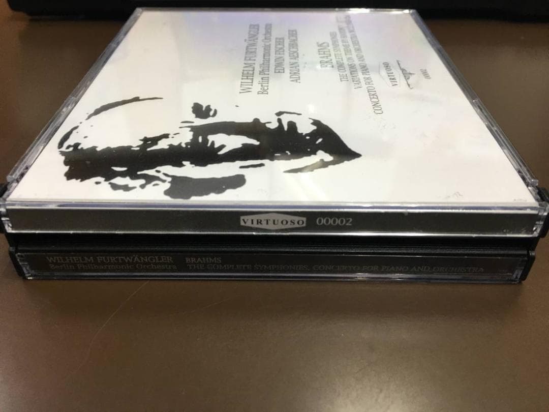 クラシック 4CD/ The Complete Symphonies: Brahms
