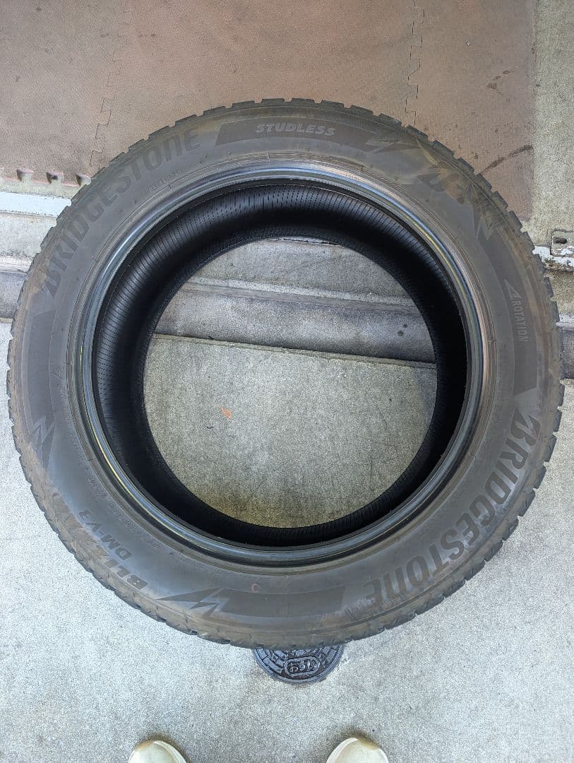 かい様　送料込2本セット 275/50R20 ブリザック DM-V3 20イン