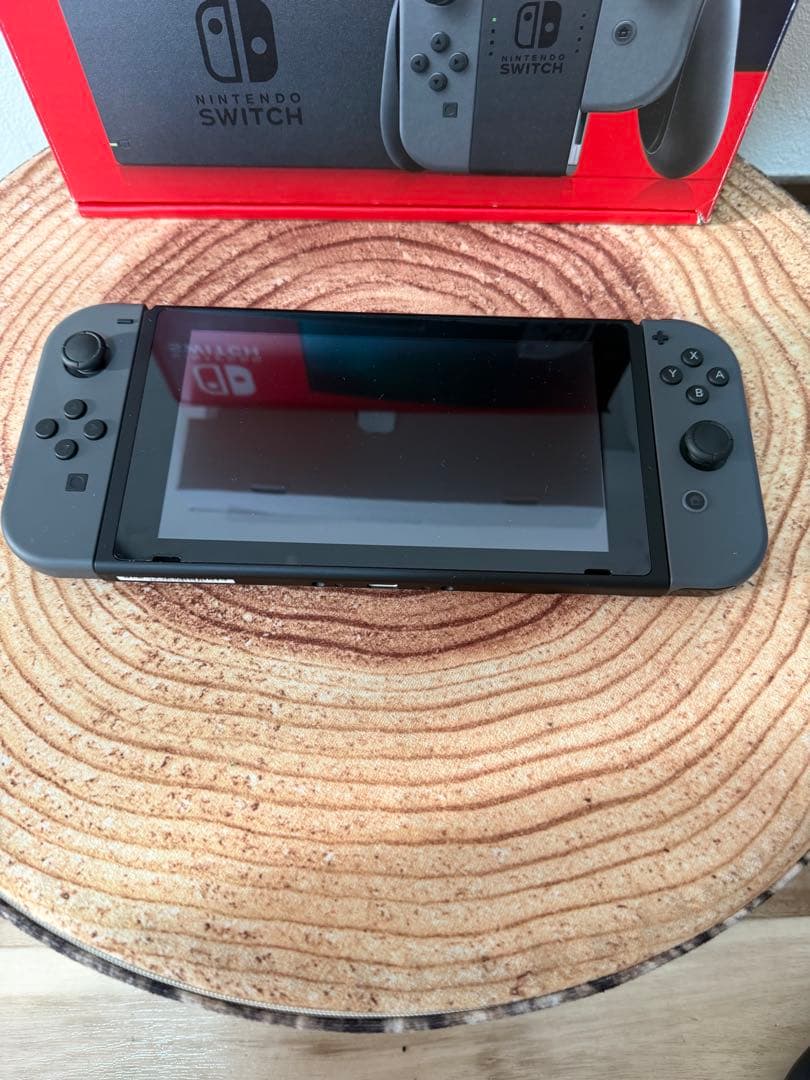 Nintendo Switch ニンテンドースイッチ本体グレー①