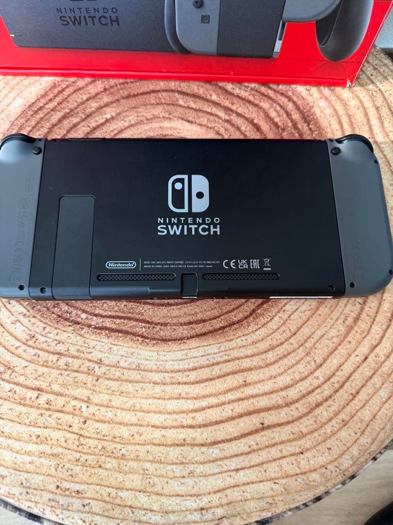 Nintendo Switch ニンテンドースイッチ本体グレー①