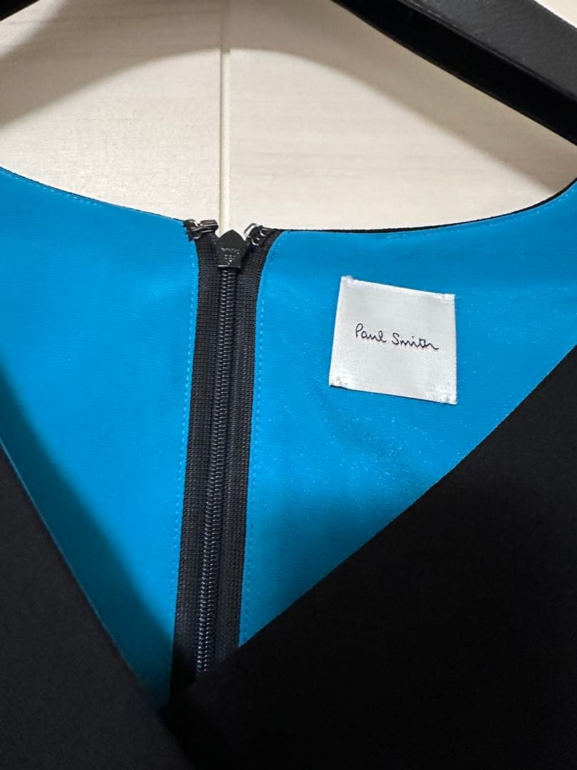 Paul Smith Vネックひざ丈ワンピース ポールスミス 長袖　クリスマス