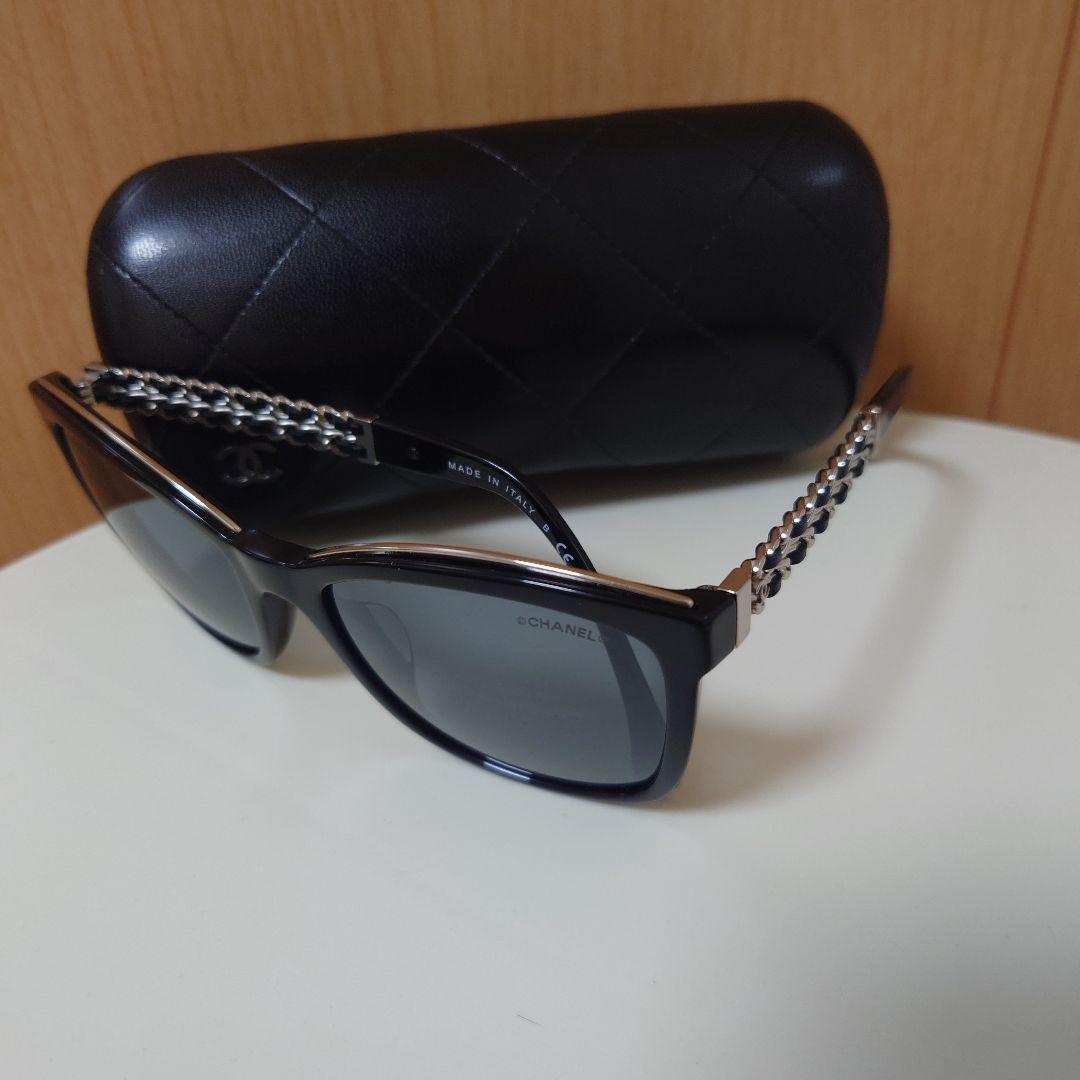 シャネル　CHANEL ミラーサングラス ブラック