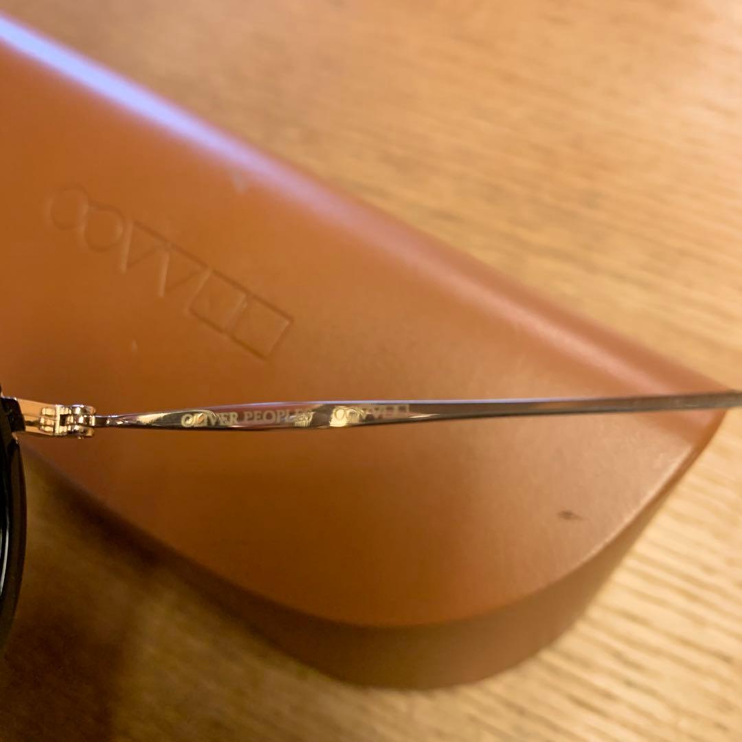 美品★Oliver Peoples★ラウンドサングラス ブラック