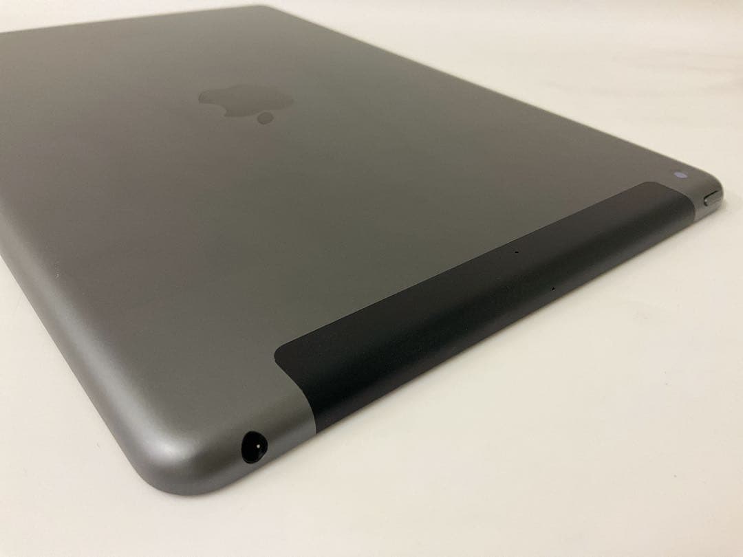 【超美品・BT95％】iPad 第9世代 64GB Cellularモデル