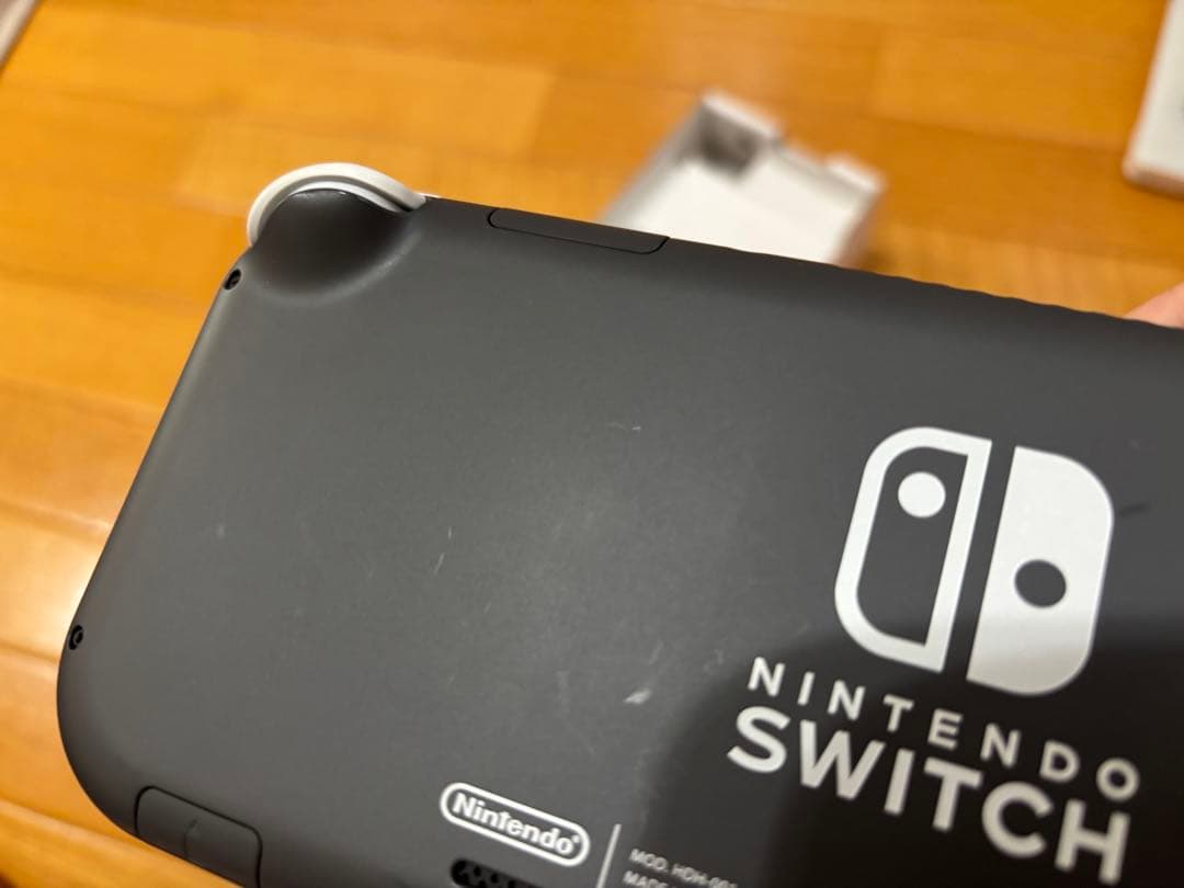 Nintendo Switch Lite グレー 本体 箱、ACアダプター付き