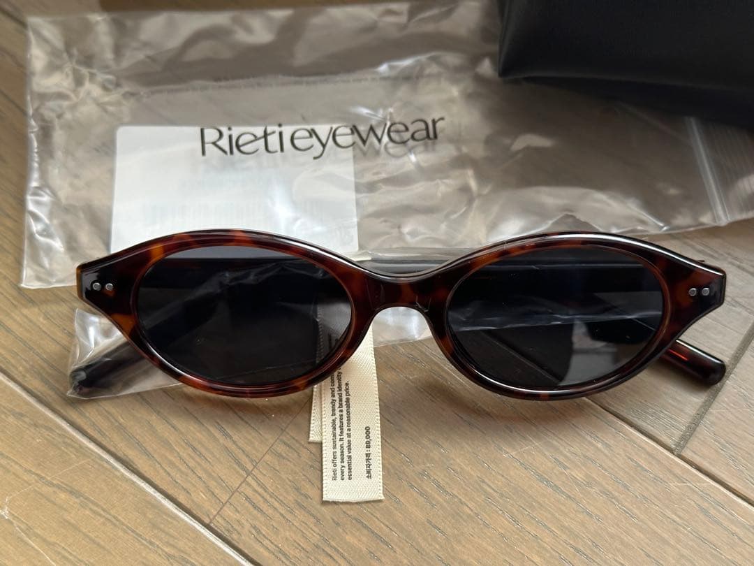 Rieti eyewear ブラウン キャットアイ サングラス