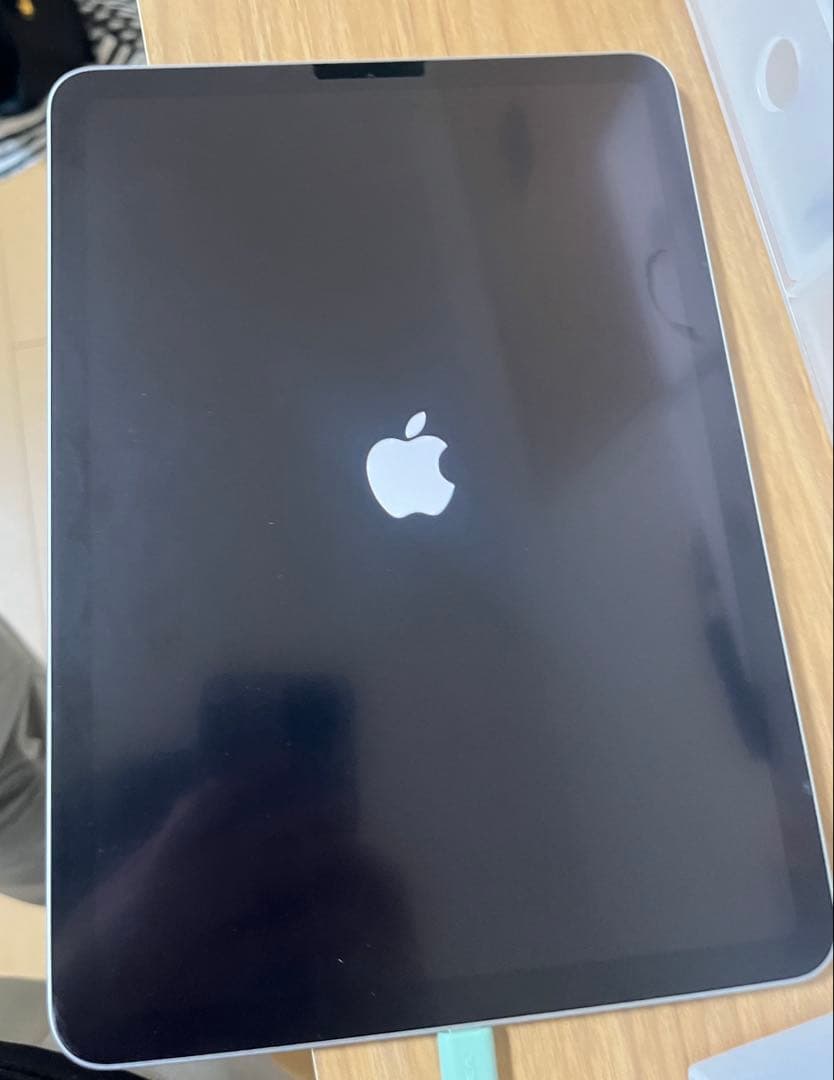 iPad Air第4世代 64GB Wi-Fiモデル 箱付き　バッテリー 85%
