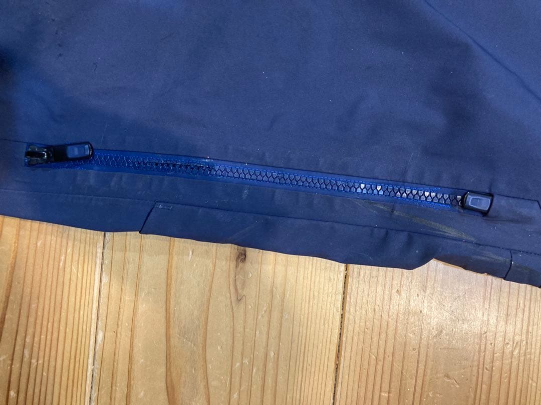 Burton AK フリーバードビブ ビブパンツ ゴアテックス スノーボード