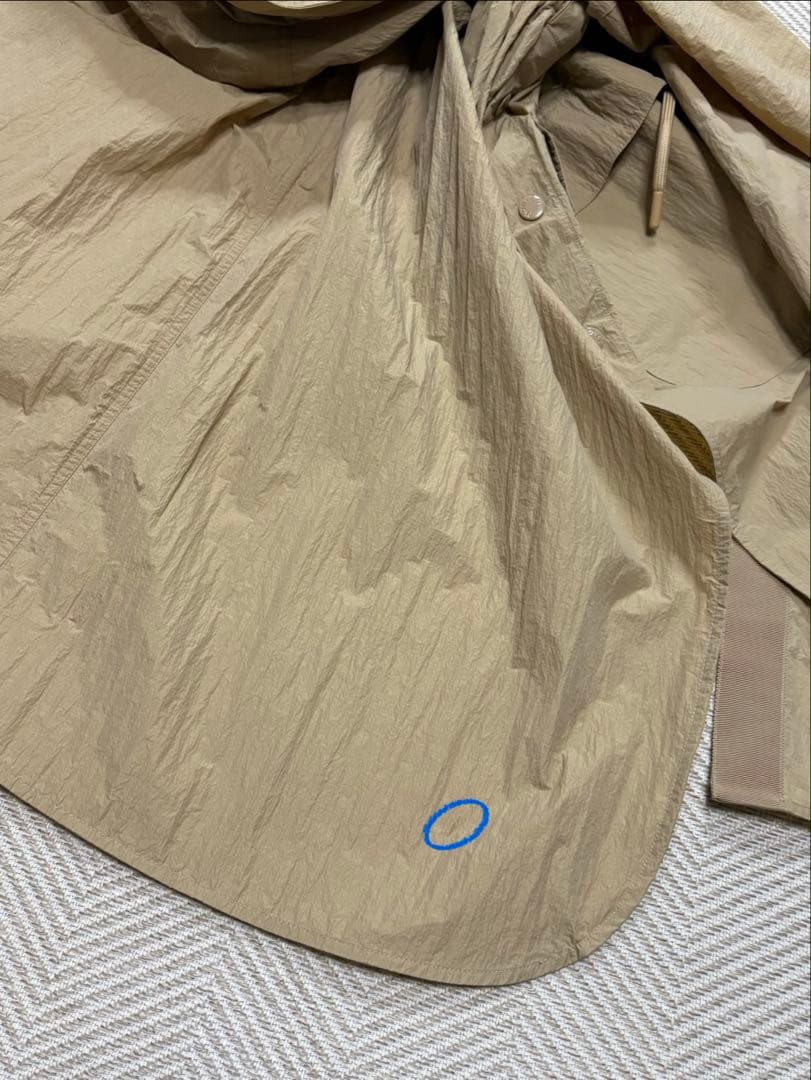 モンクレール MONCLER 美品 SOLOGNE ベージュ ナイロンコート