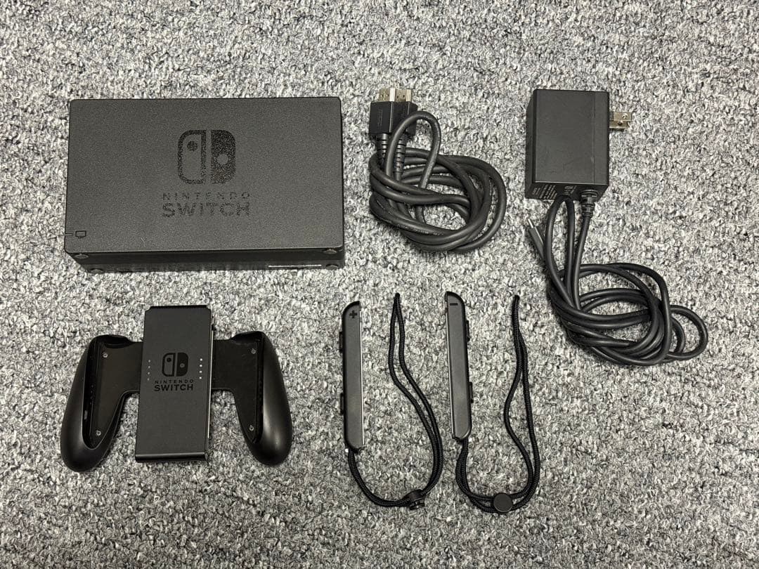 Nintendo Switch、ケース、メモリーカード