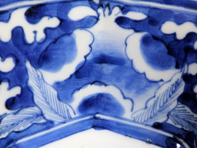 古伊万里　染付　雪輪に柘榴の図　八角深鉢　E623A-fbnc