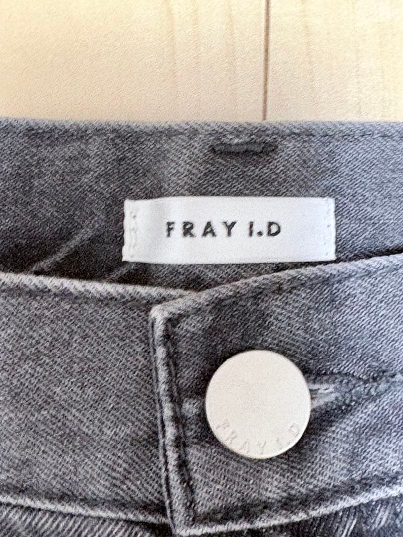 FRAY I.D【00サイズ】リボンモチーフストレートワイドデニムフレイアイディ