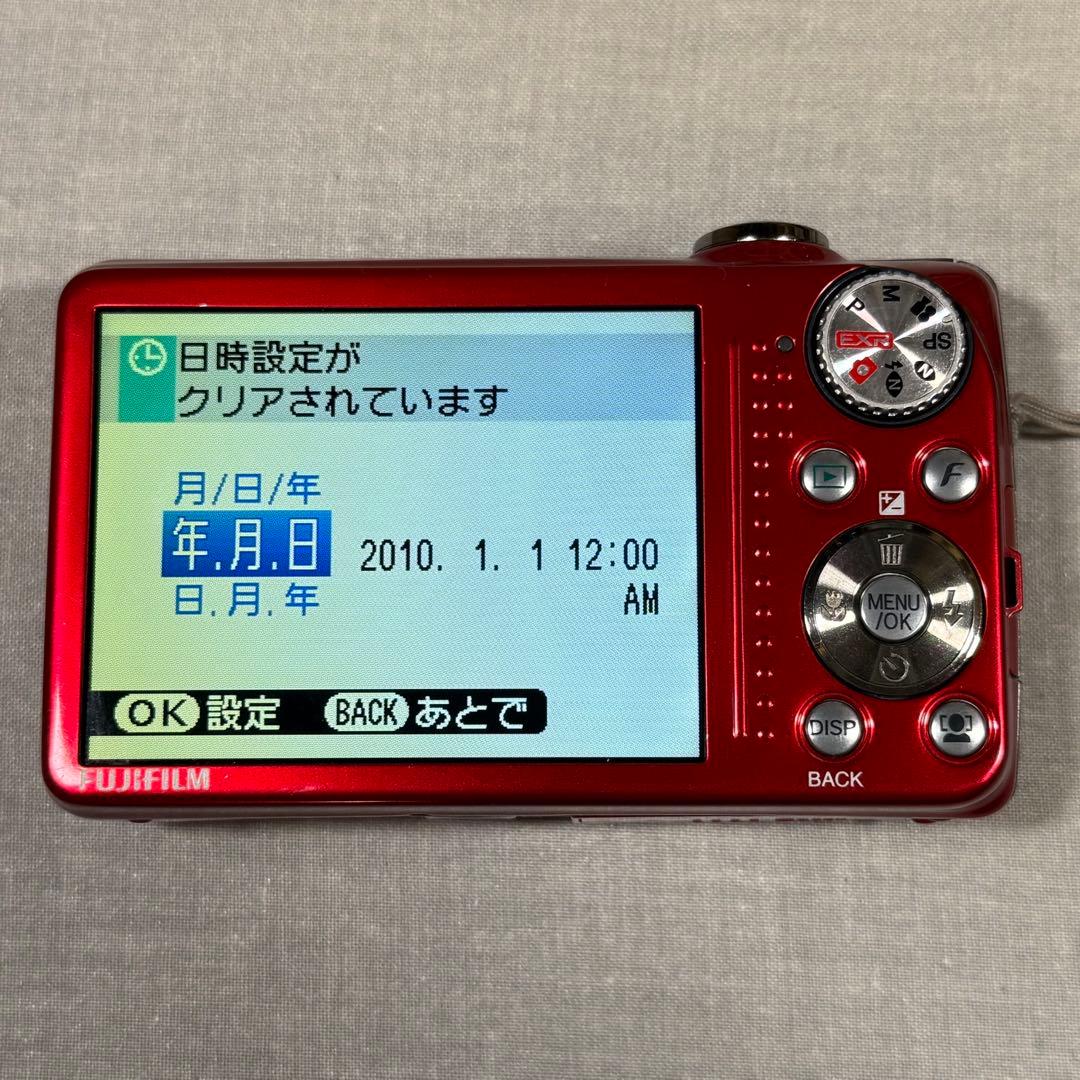 Fujifilm FinePix F80EXR レッド