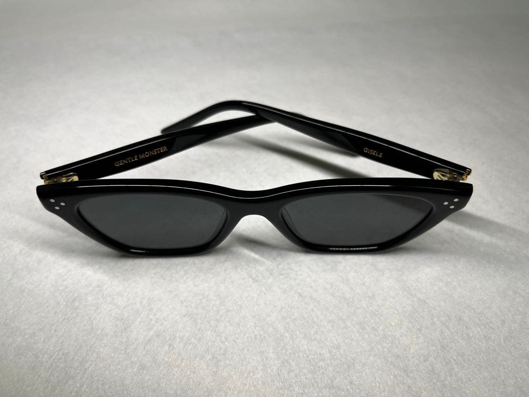 【美品】Gentle Monster Gisele ブラック サングラス