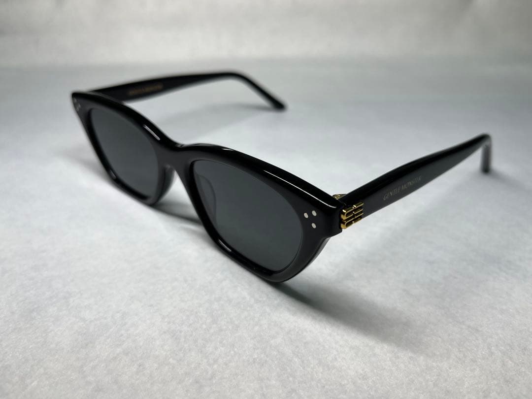 【美品】Gentle Monster Gisele ブラック サングラス