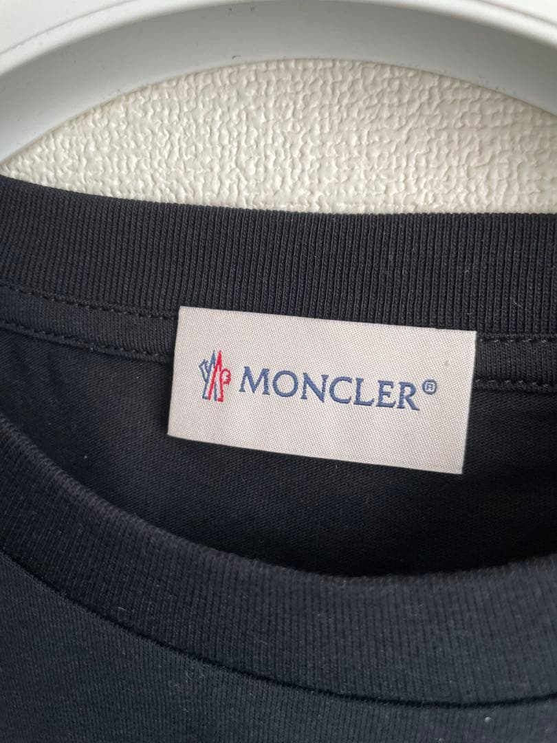 【新品】新作！MONCLER Tシャツ　ブラック　12A