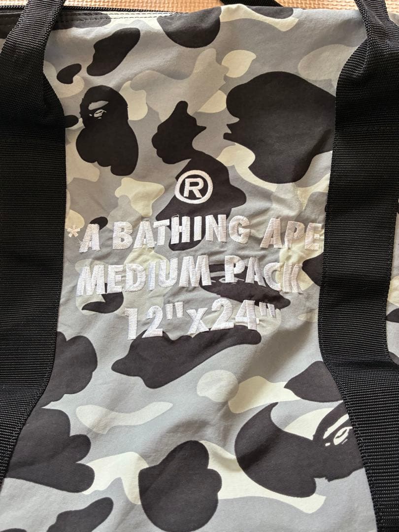 値下げ！　A BATHING APE MEDIUM PACK ボストンバッグ