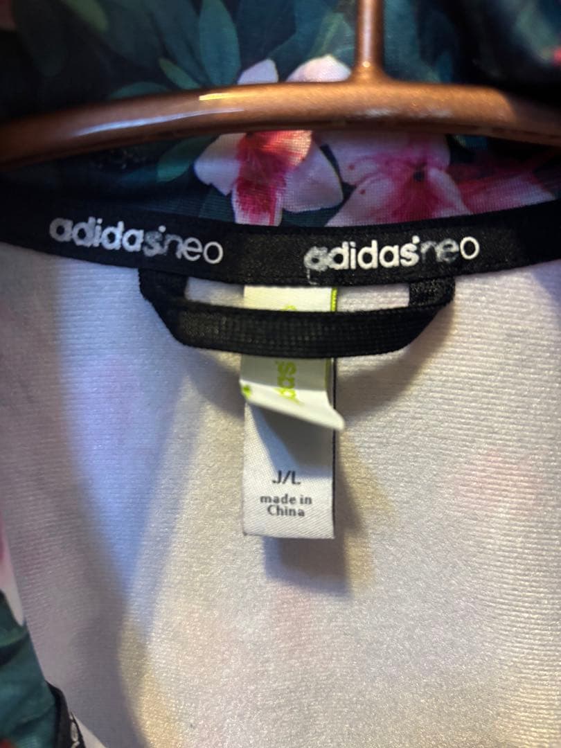 adidas セットアップ　Sサイズ相当 花柄