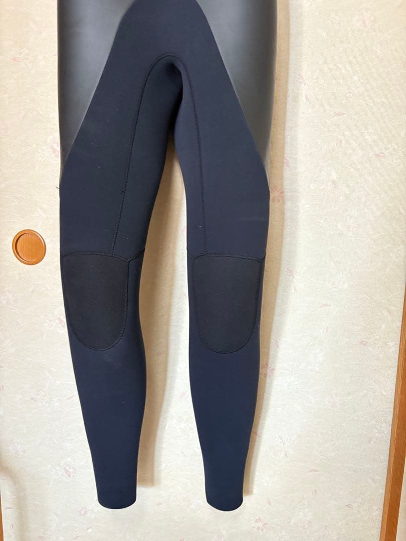 ウェットスーツ　5mmロングジョン　Mサイズ