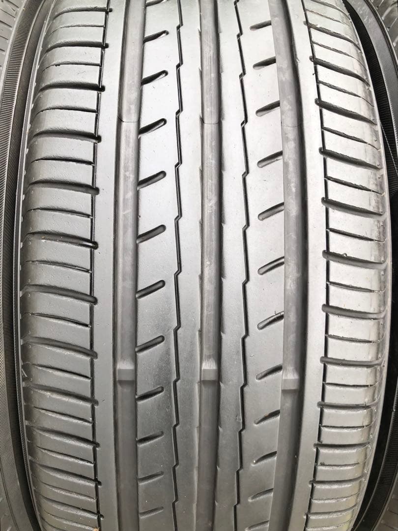 215/45 R17 Yokohama BluEarth-ES32ラジアルタイヤ