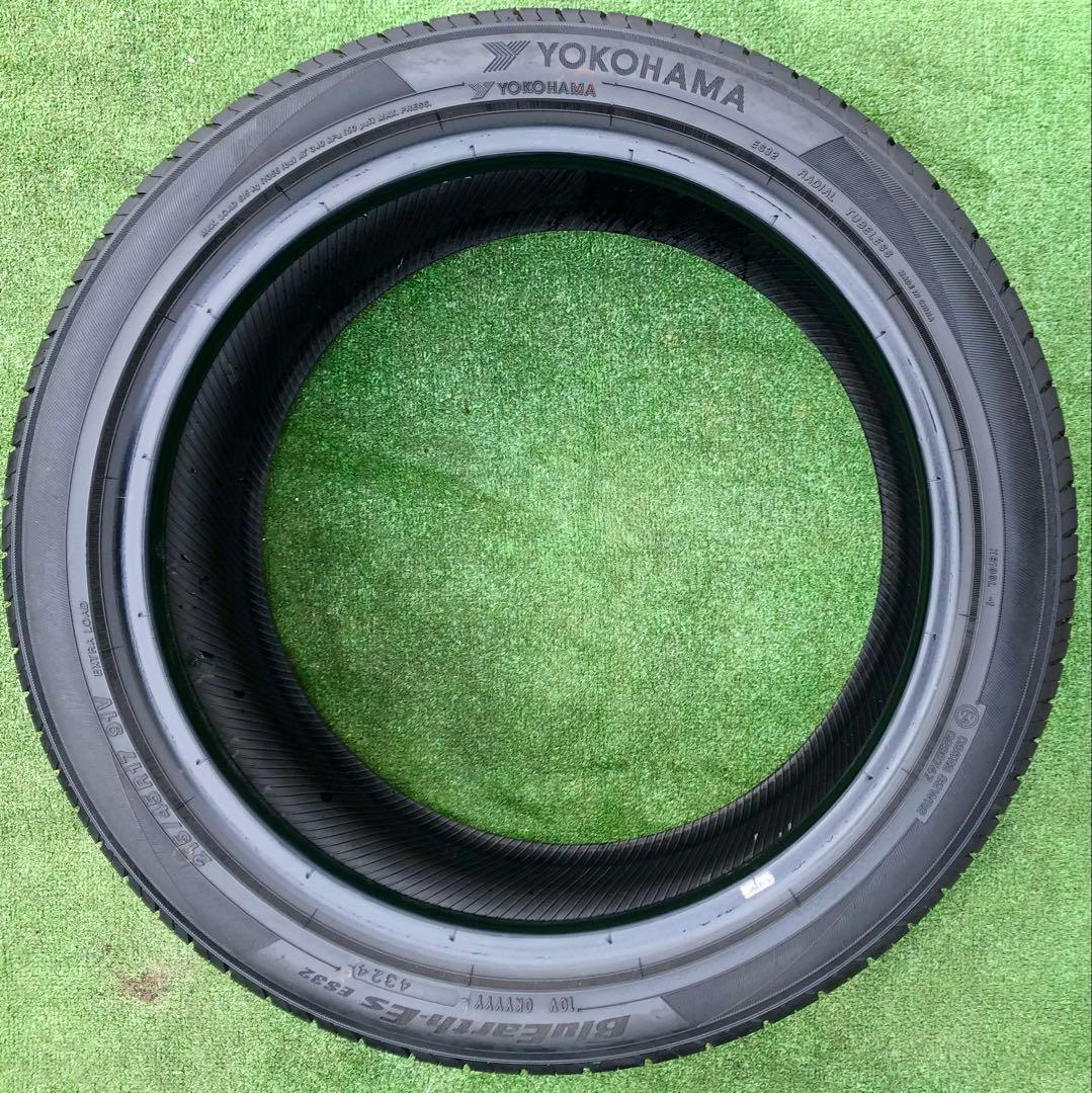 215/45 R17 Yokohama BluEarth-ES32ラジアルタイヤ