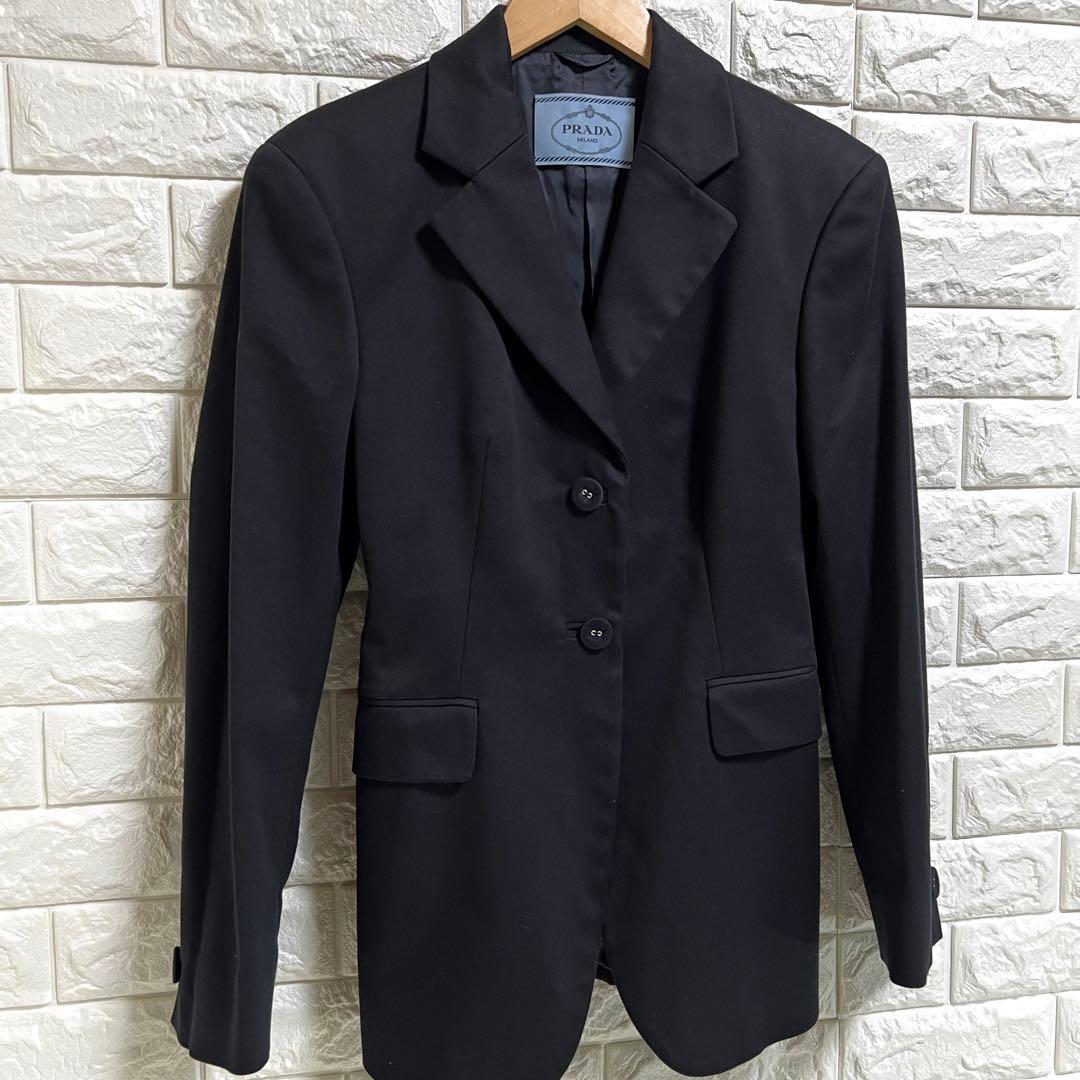 良品✨PRADA プラダ✨テーラードジャケット 黒 サイズ40 イタリア製
