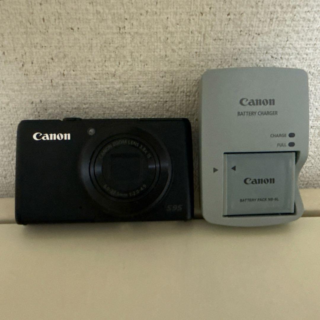 【Canon PowerShot S95】カメラ本体、バッテリー、充電器