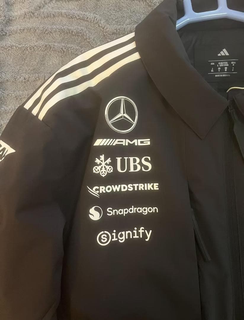 adidas × MERCEDES-AMG コラボ オーバーサイズジャケッ ト