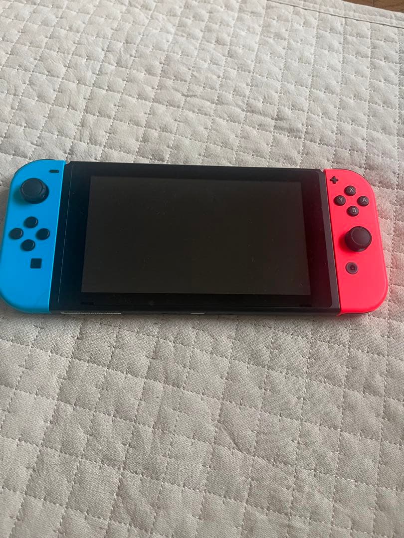 NINTENDO SWITCH本体　スプラトゥーン2オーバークック