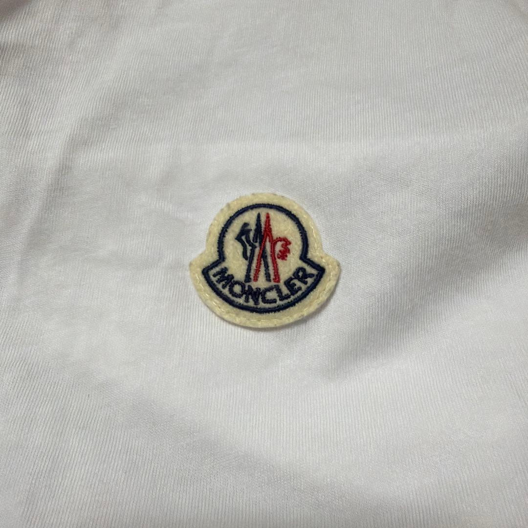 モンクレール　ワンポイント　シンプルTシャツ　ホワイト