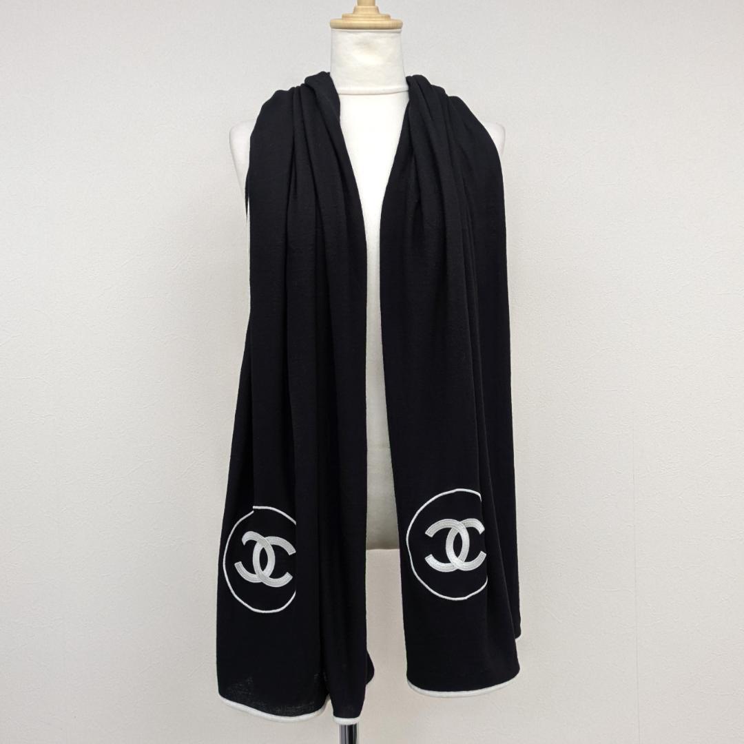 CHANEL　カシミヤ混の大判ストール　未使用品です