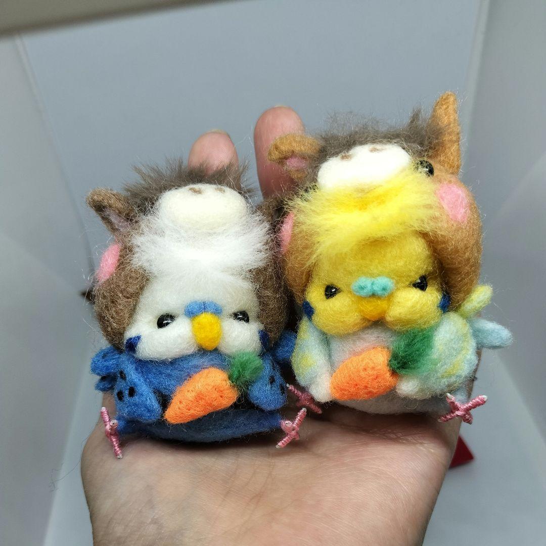 【aitouu】羊毛フェルト インコちゃんのお正月飾り オーダーページ
