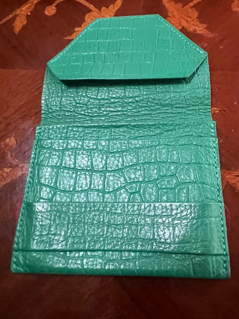 chiwataチワタ　small wallet 財布