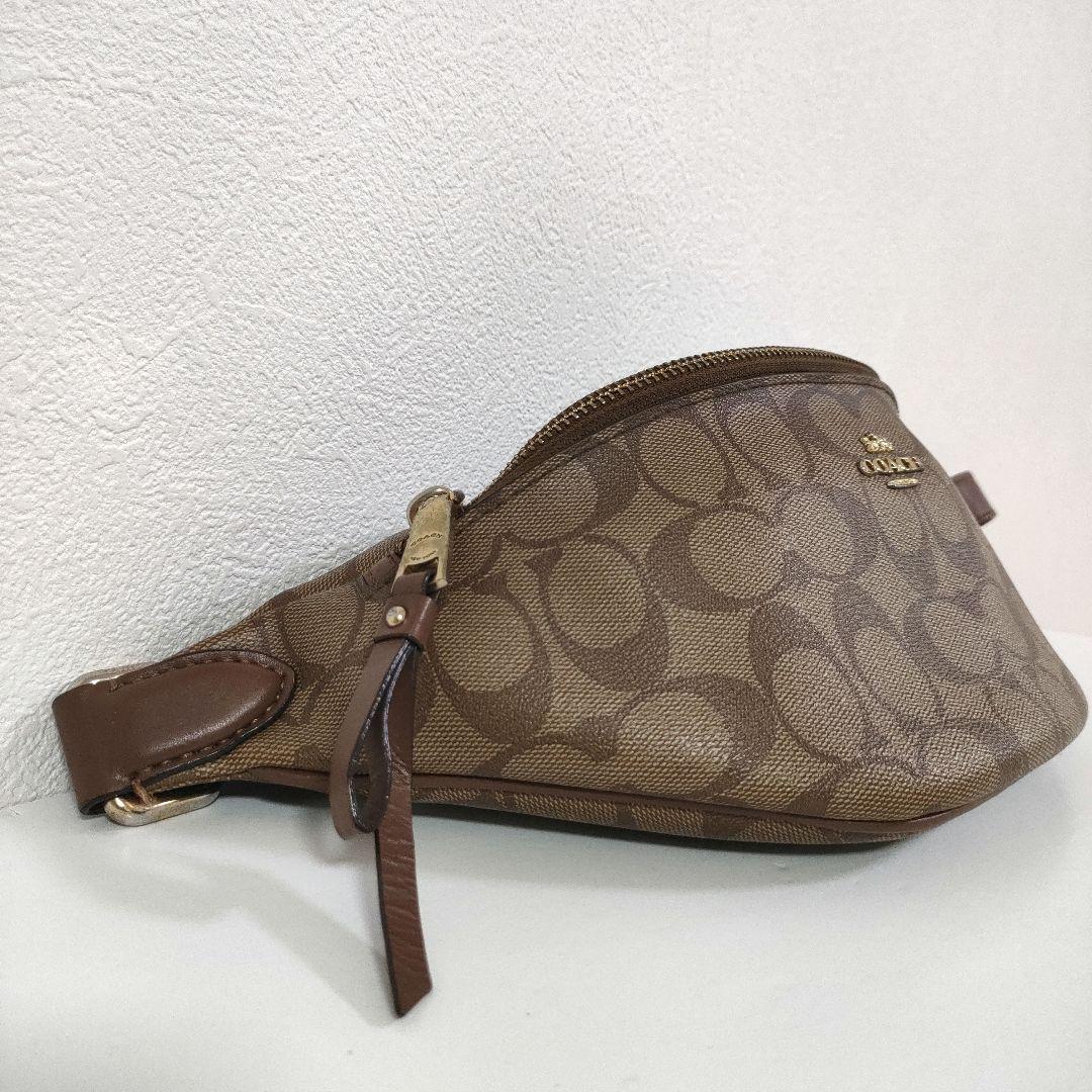 【美品】COACH コーチ ボディバッグ シグネチャー クロスボディ 48740