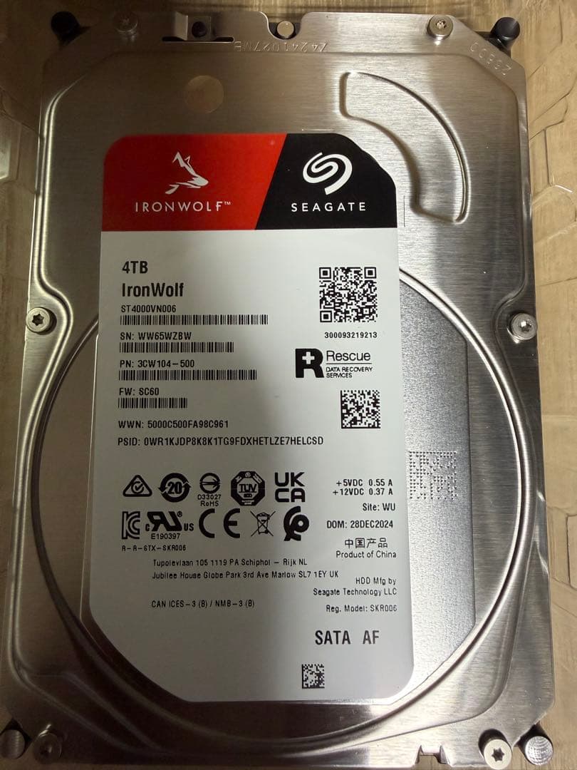 美品 Seagate IronWolf nas用 HDD 4TB 2台 起動5回