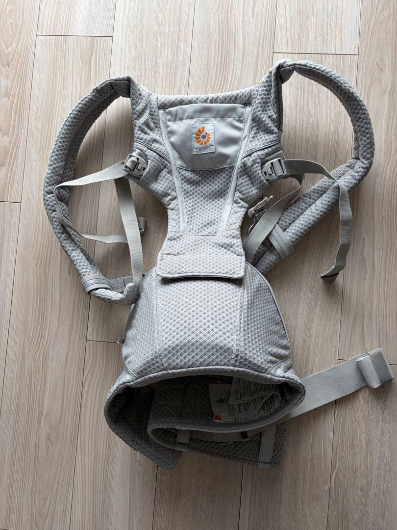 Ergobaby(エルゴベビー)アルタヒップシートキャリアパールグレー
