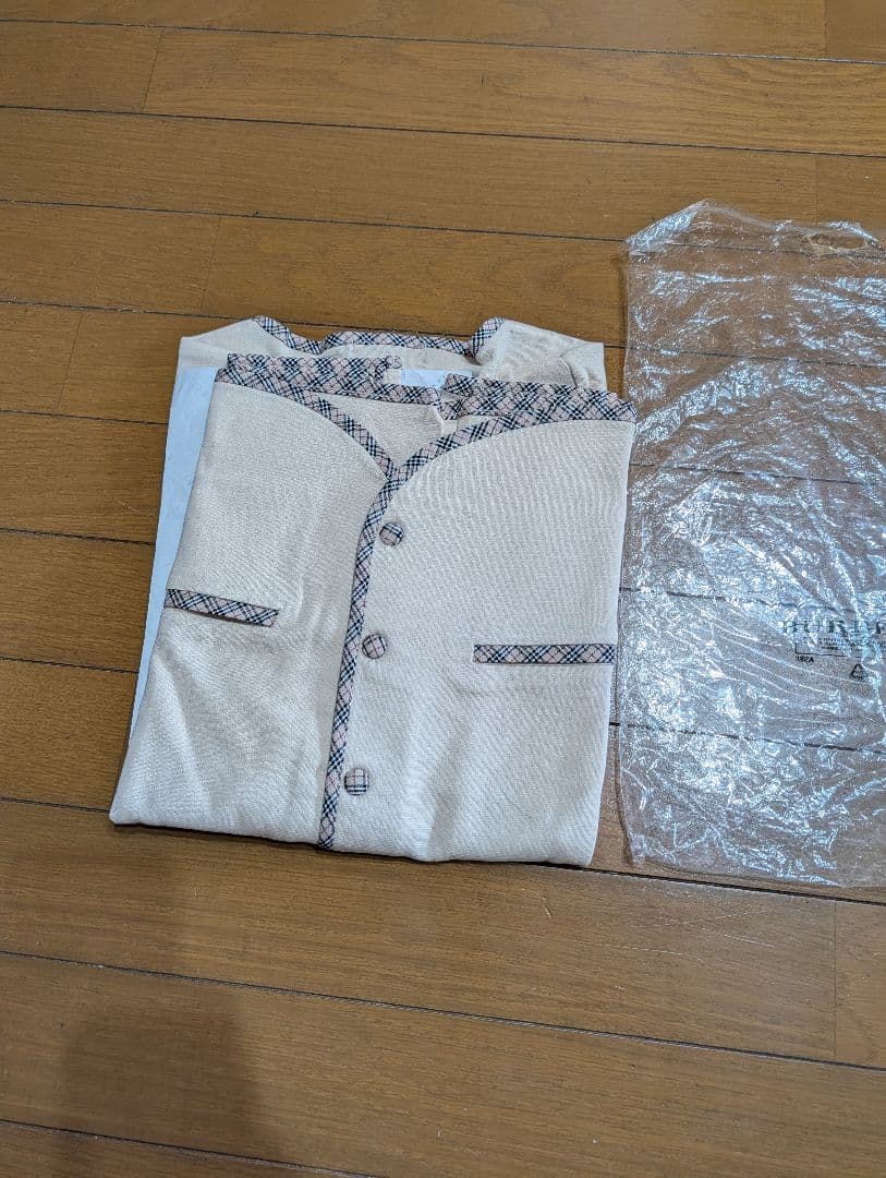 BURBERRY バーバリー 薄手カーディガン