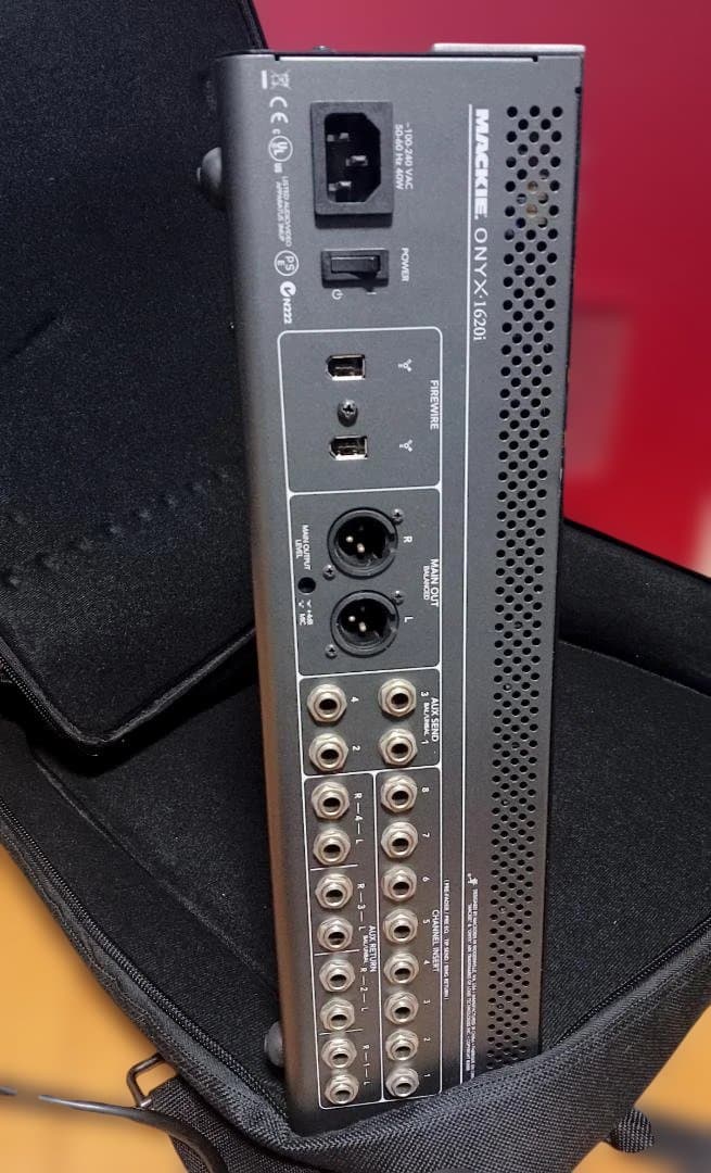 MACKIE 16チャンネル・プレミアム・アナログミキサー ONYX1620i