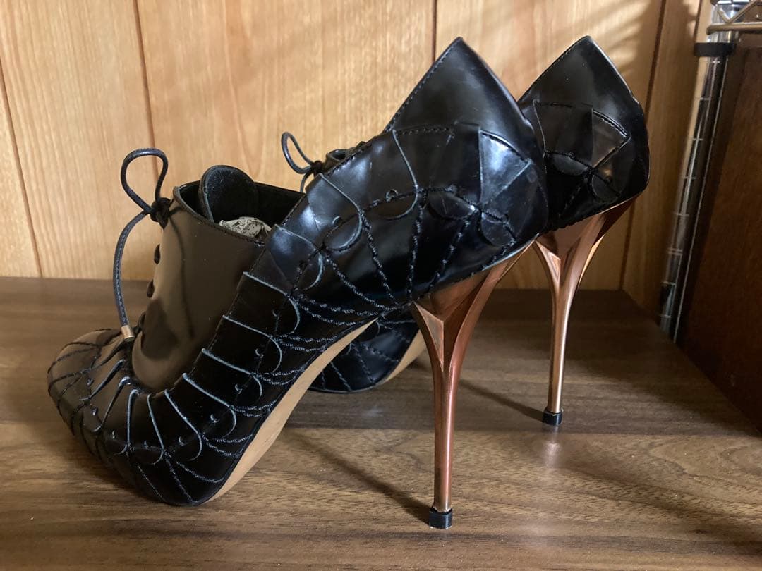 Dior クリスチャンディオール ブーティ パンプス ガラスレザー 37.5
