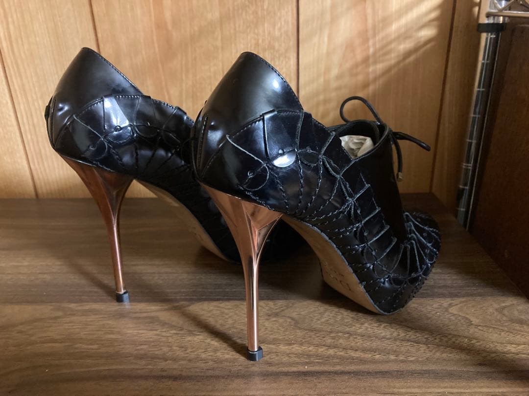 Dior クリスチャンディオール ブーティ パンプス ガラスレザー 37.5