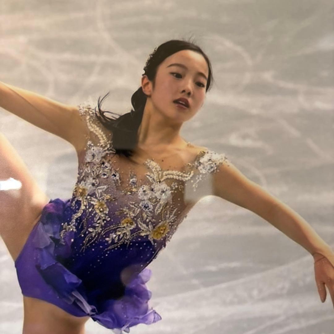 【7月SALE】本田真凜選手フィギュアスケート サイン入り写真