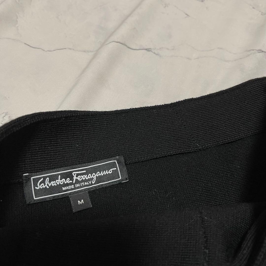 美品 Salvatore Ferragamo スカート M ブラック　ロング丈