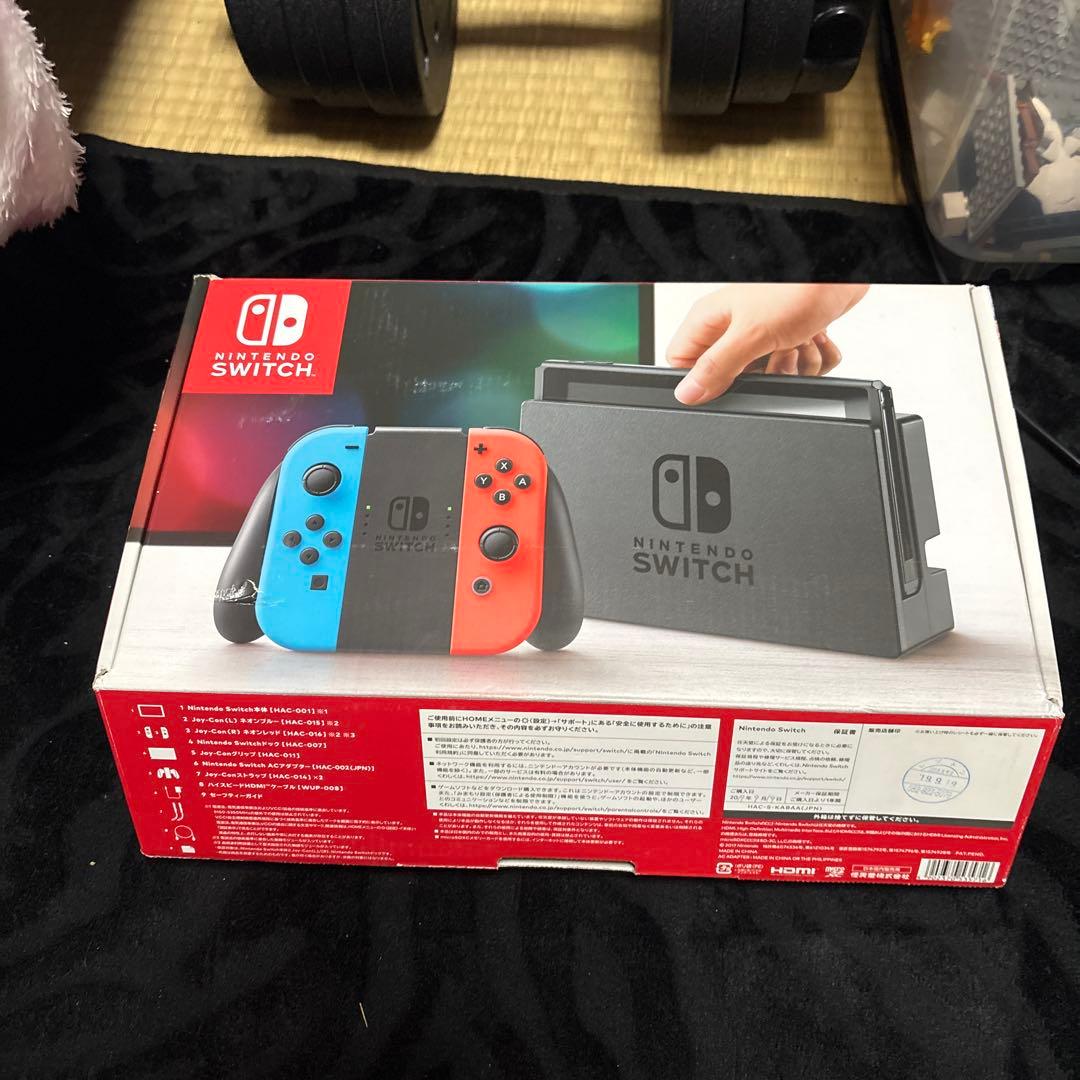 本日のみ 激安 初期化済み NintendoSwitch本体 本体カバー