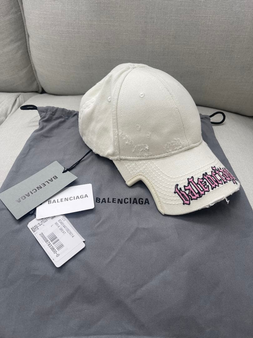 新品未使用balenciagaバレンシアガホワイトキャップ