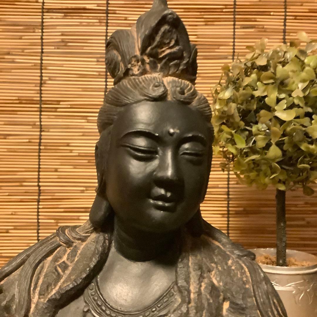 古玩・石像「観音菩薩胸像」仏教美術・観音経・般若心経・功徳・石彫り