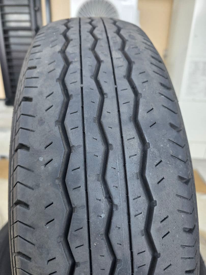 ブリジストンecopia 195/80R15 LT タイヤ 4本セット